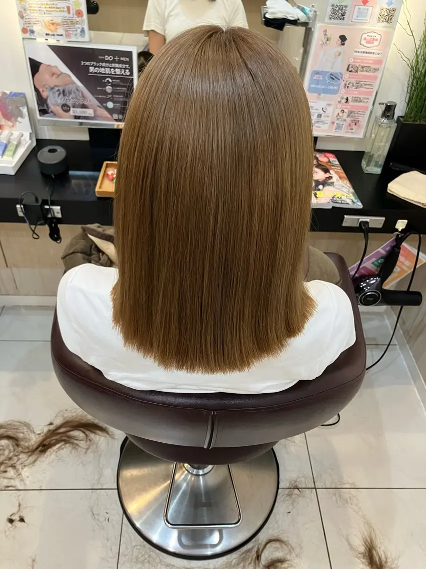 ミディアム ヘアカラー yukari 艶髪ヘアのヘアスタイル