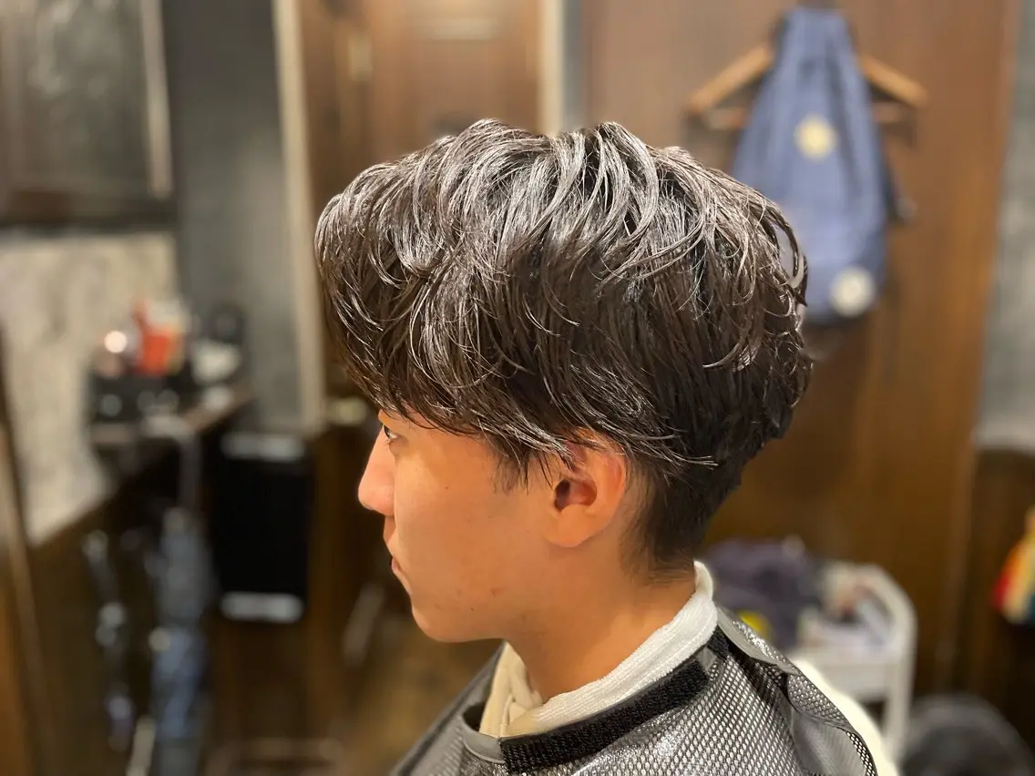 パーマ 京都フェードカット 田嶋勇祐のヘアスタイル