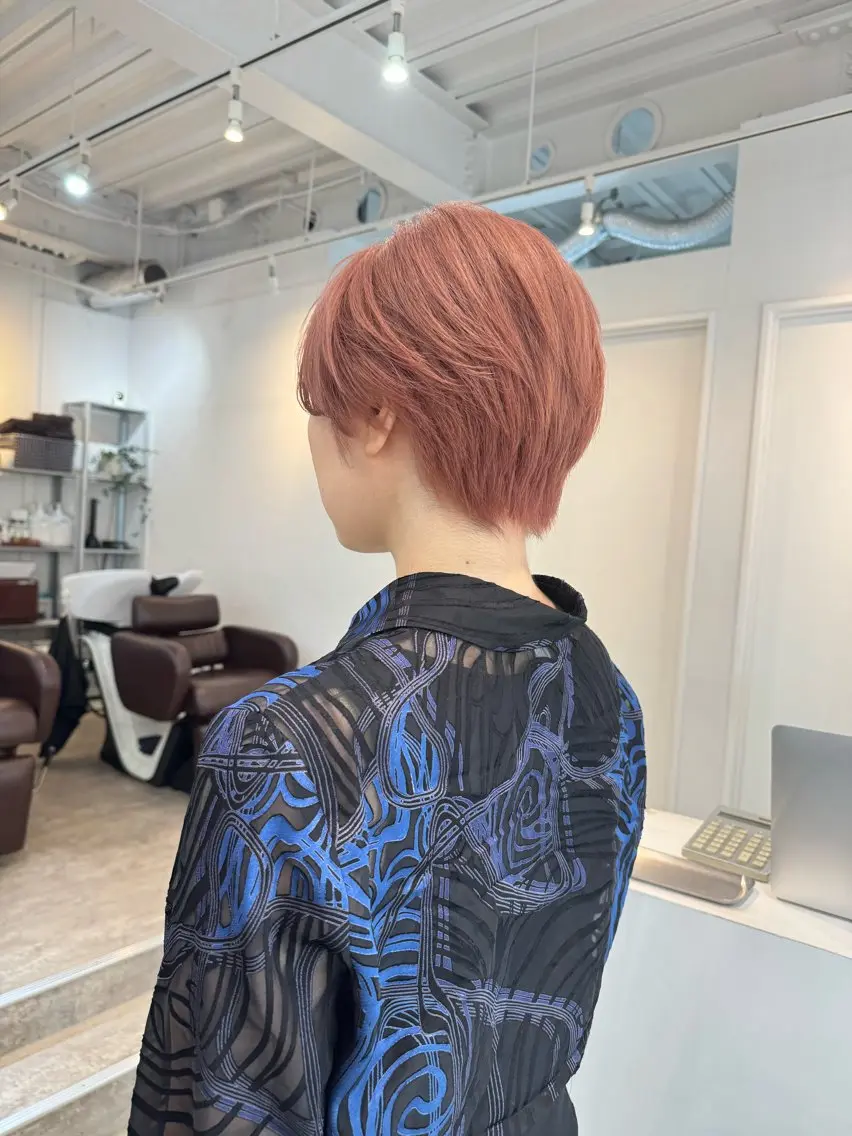 ショート カット ヘアカラー トリートメント 松坂 真衣のヘアスタイル