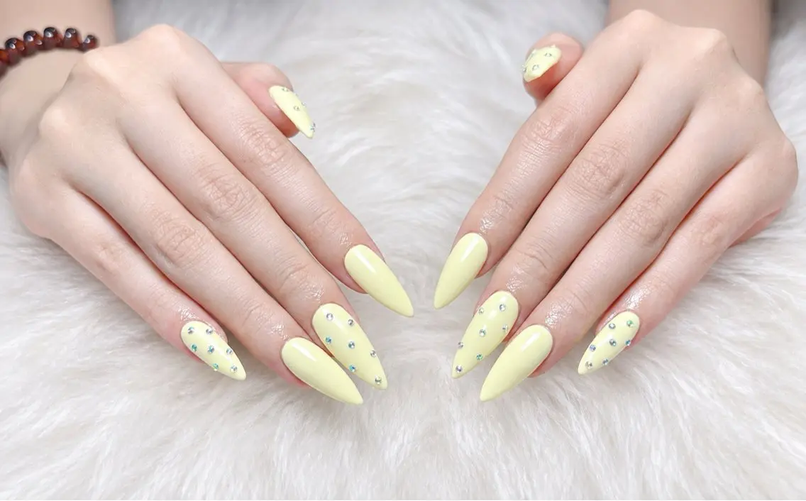 ネイル ハンドネイル LUNE DC NAILのネイルデザイン