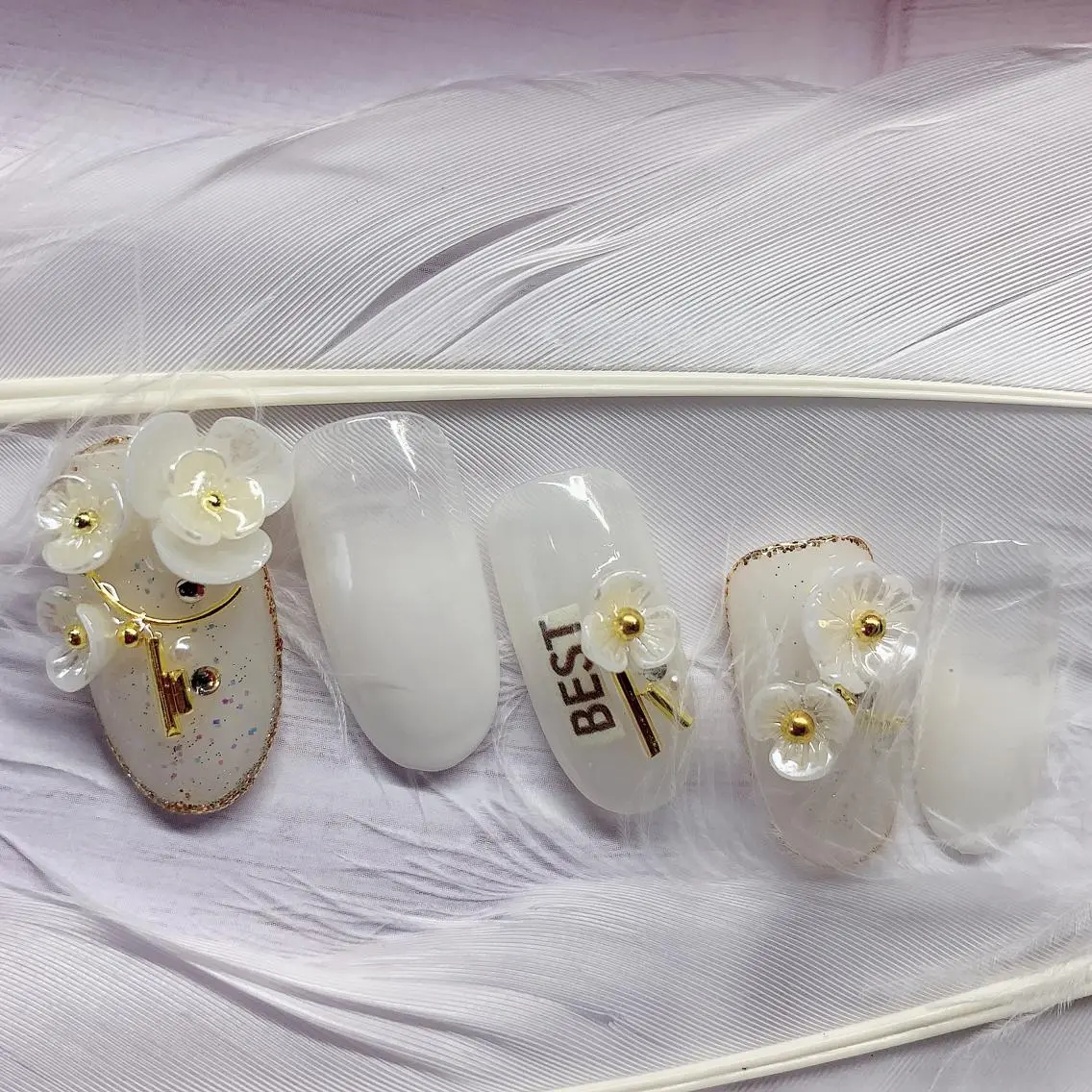 カラー ネイル Moonstone Salonのネイルデザイン