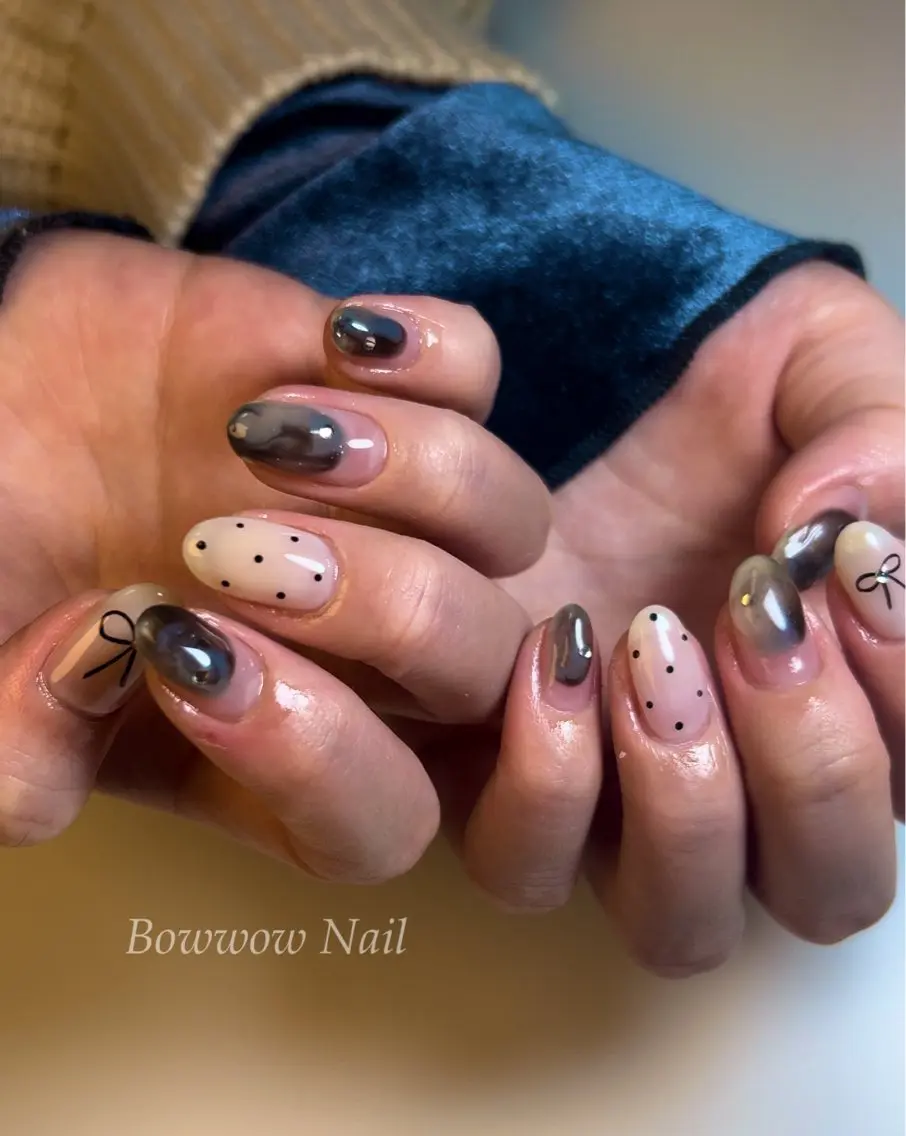 ネイル ニュアンスネイル リボン シンプルネイル 春ネイル Bow wow Nail さや🧸のネイルデザイン