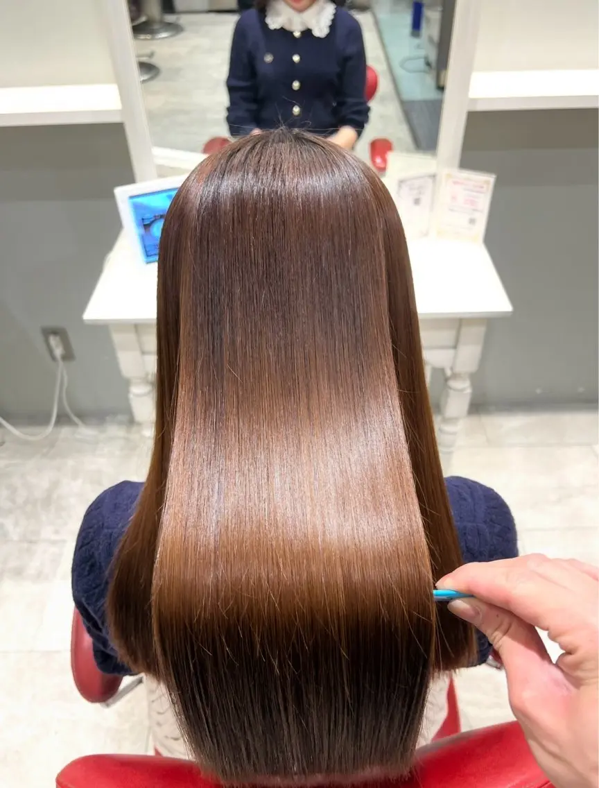 髪質改善フルコース✨️髪質改善ケミカルストレート+補修CMCコラーゲントリートメント❤️🔥の写真