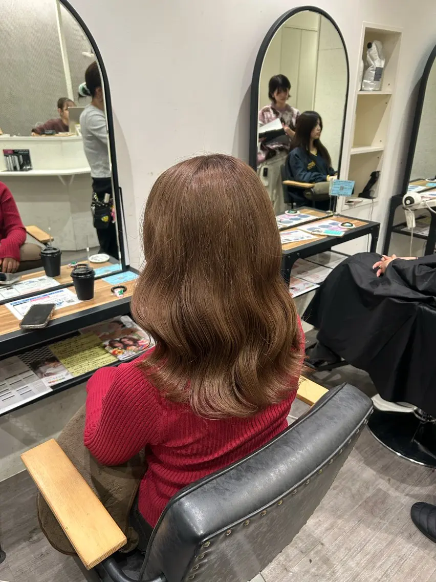 セミロング カラー ヘアアレンジ ブラウンカラー マロンブラウン カット ヘアカラー トリートメント cocotte 💟草間紫音💟のヘアスタイル