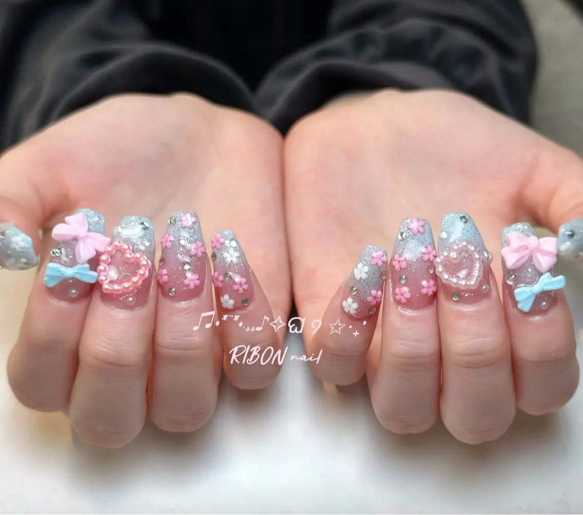 ネイル アートネイル 成人式 長さ出し キラキラネイル ロングネイル RIBON nail 高田馬場のネイルデザイン