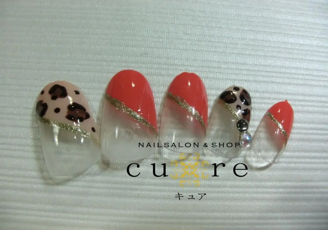 ネイル ジェルネイル ネイルサロン Cureのネイルデザイン