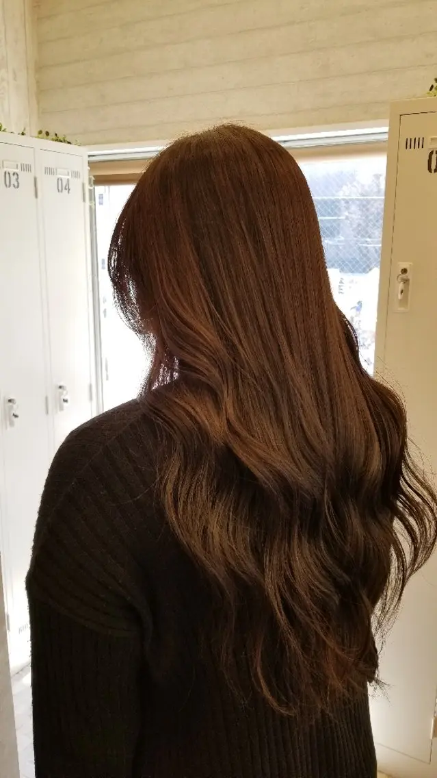 ロング 顔まわりレイヤー 顔周りカット レイヤーカット 🫧‪髪質改善🫧‪ 井原孝洋のヘアスタイル