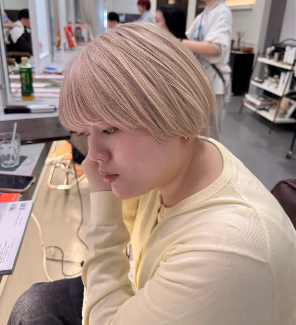 ショート カラー ヘアカラー ooitヨシダ ミナミのヘアスタイル