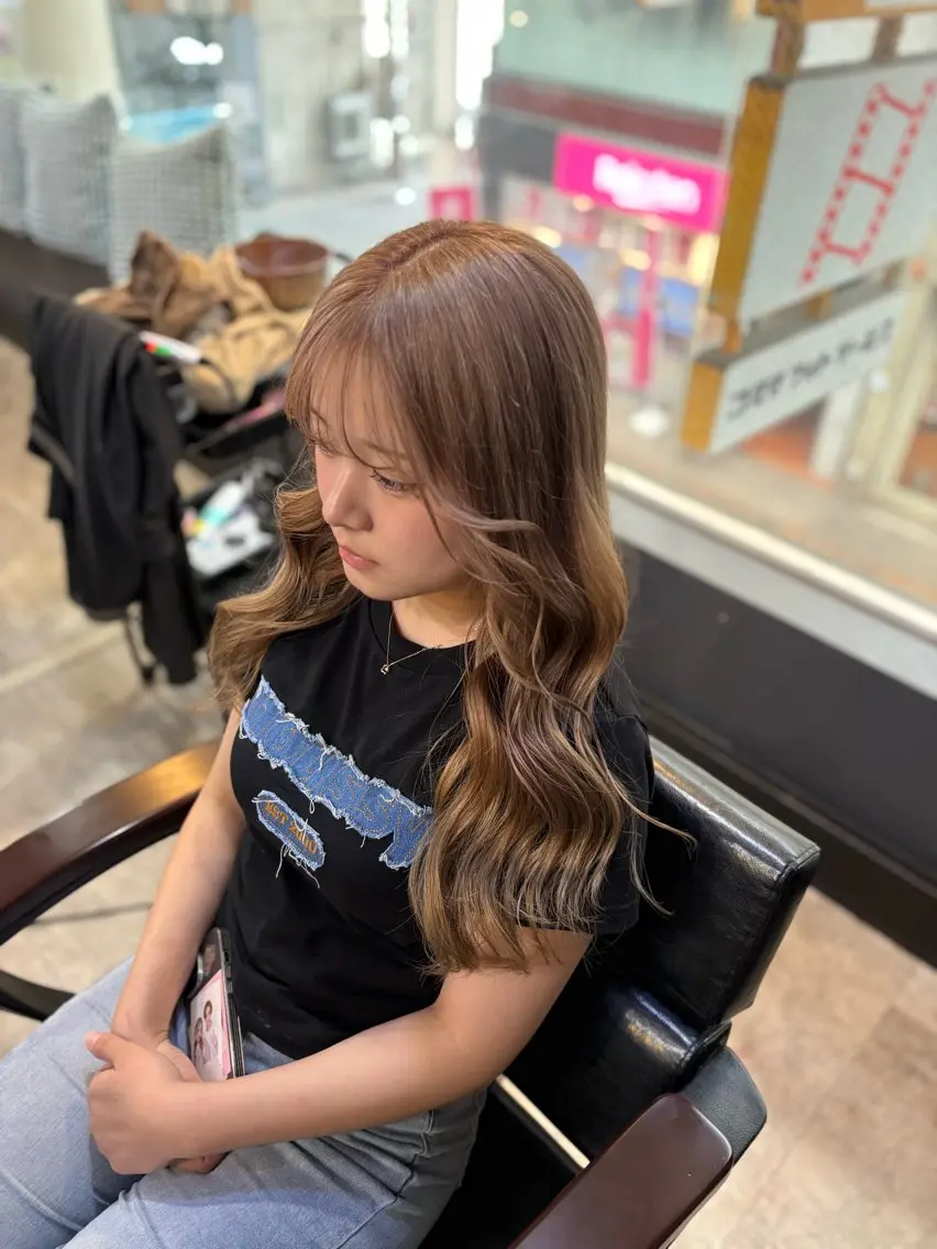 カラー いのうえ はるかのヘアスタイル
