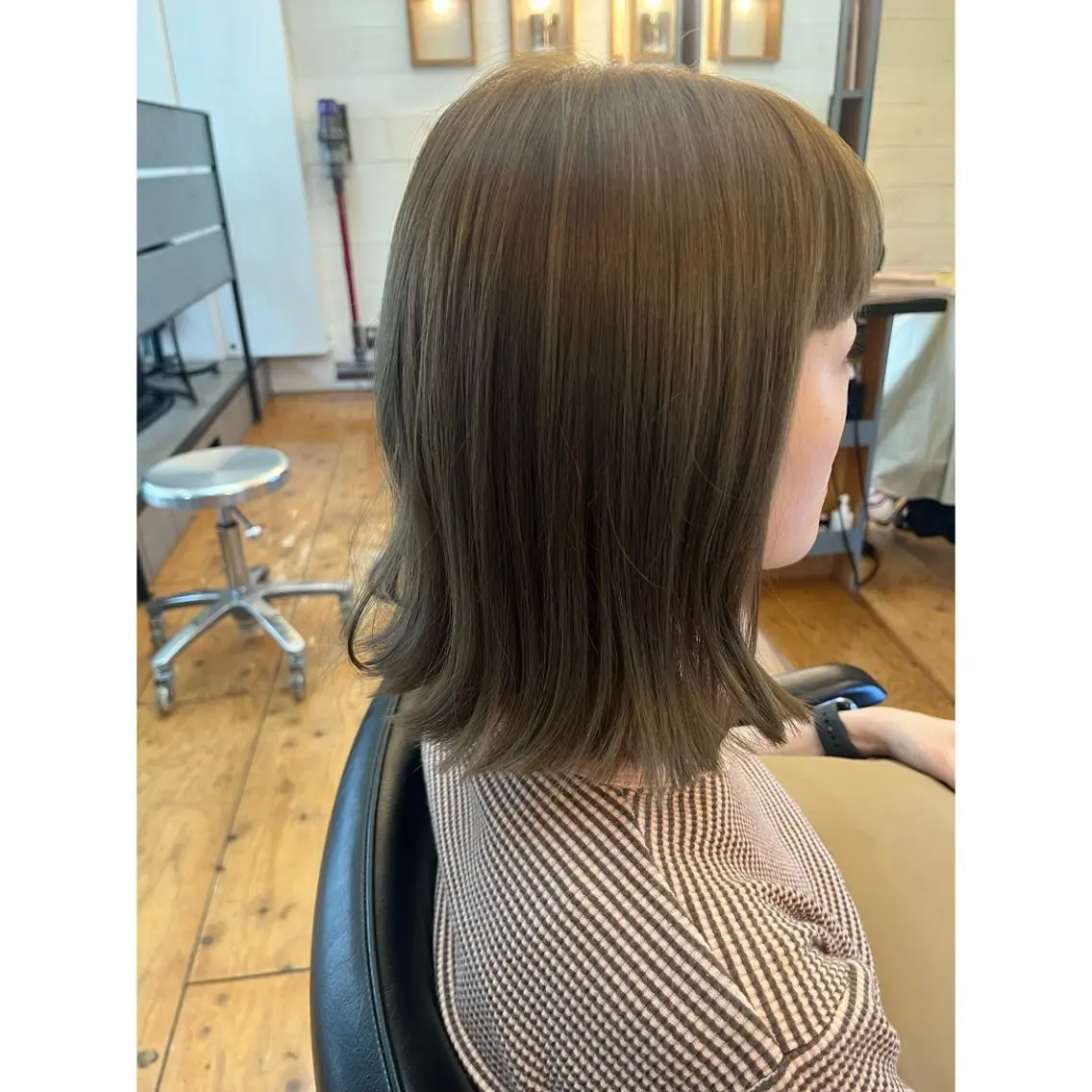 ショート カラー ボブ 髪質改善 ショートヘア トリートメント カット ヘアカラー トリートメント Lagom なかだのヘアスタイル