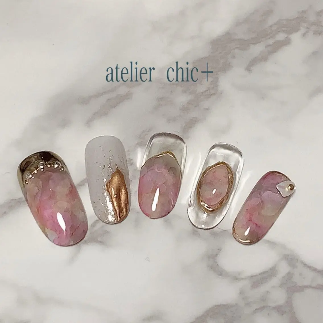 ネイル アートネイル atelier chic+のネイルデザイン
