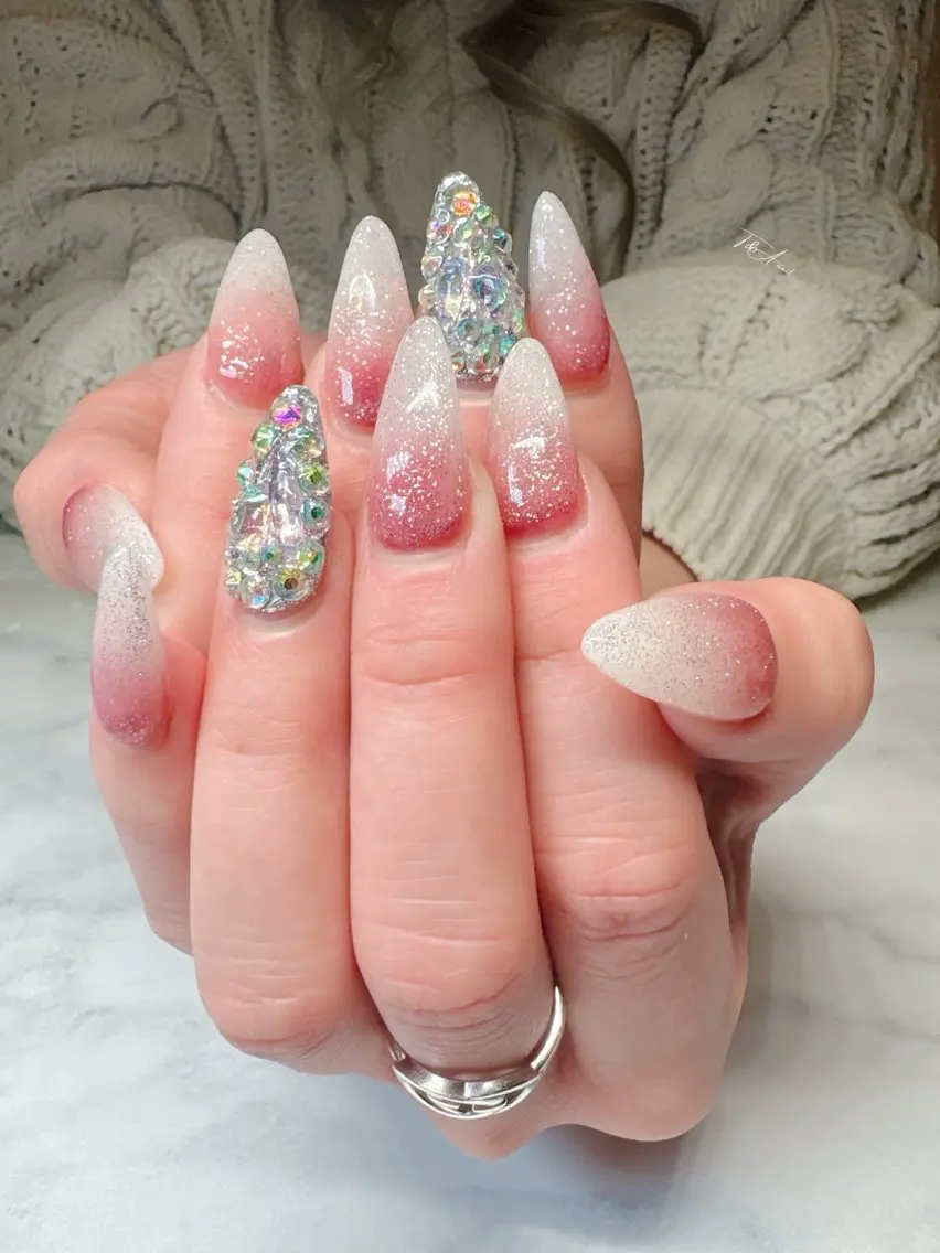 ネイル ジェルネイル キラキラネイル オフィスネイル スカルプネイル T&A nailのネイルデザイン