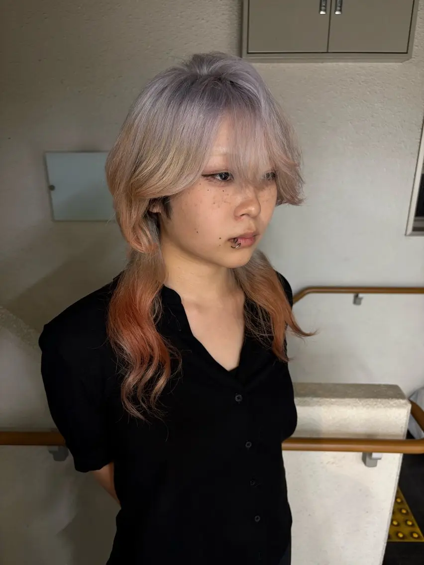 ロング カラー ナチュラルヘア🦋 のの  YECCAのヘアスタイル