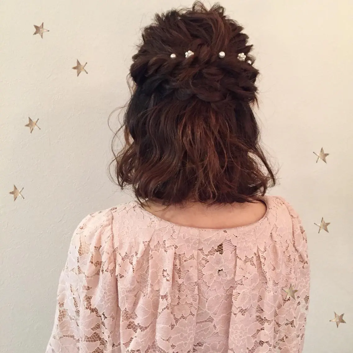 ミディアム ヘアアレンジ 市川 千夏のヘアスタイル