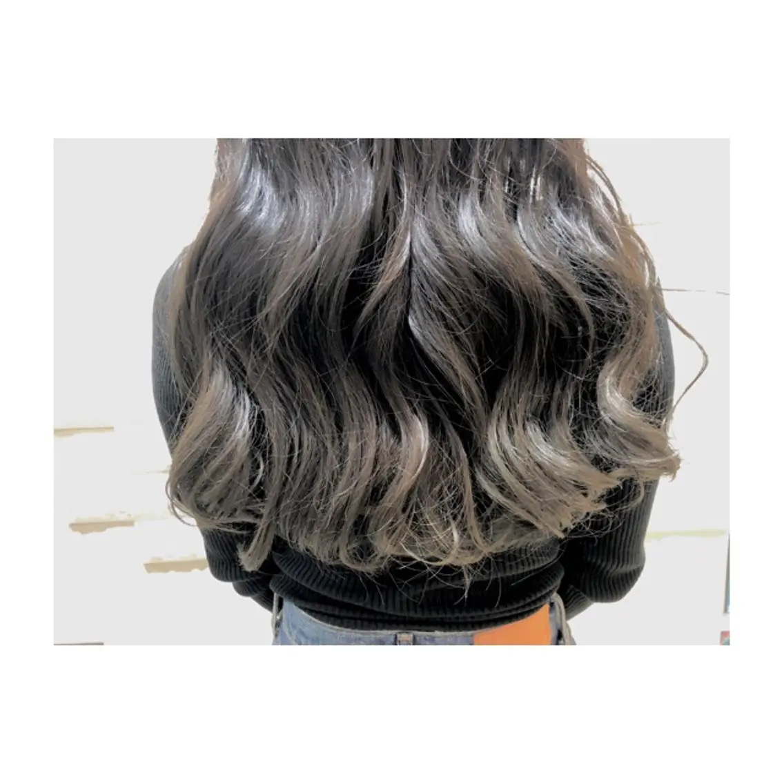 ロング カラー ブリーチ グレージュ ヘアカラー トリートメント 🦋NAKAMURA 🦋のヘアスタイル