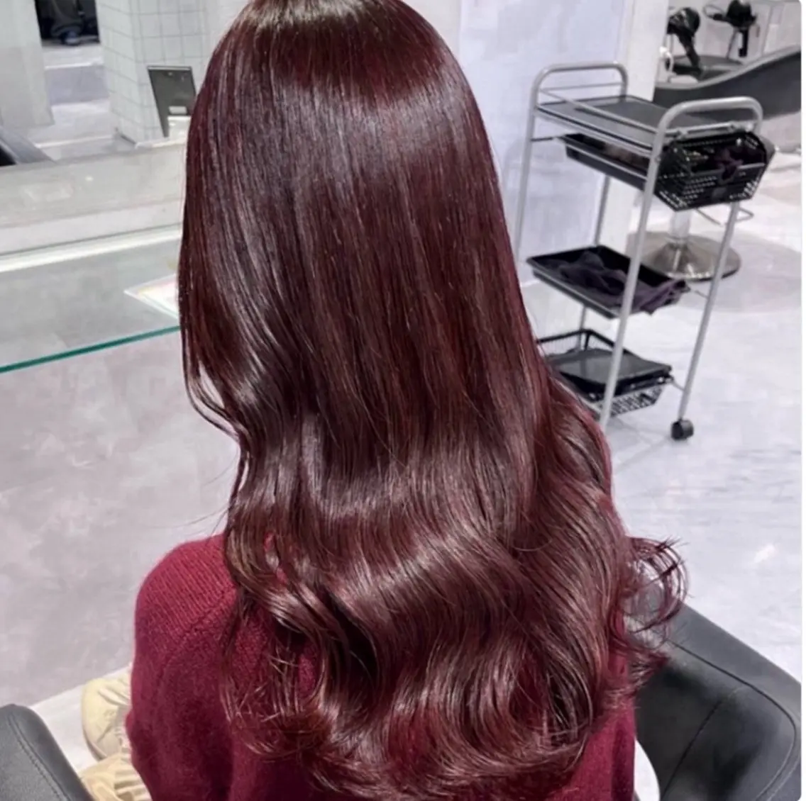 ロング カラー 🫧うる艶トレンド 🫧透明感カラーのヘアスタイル