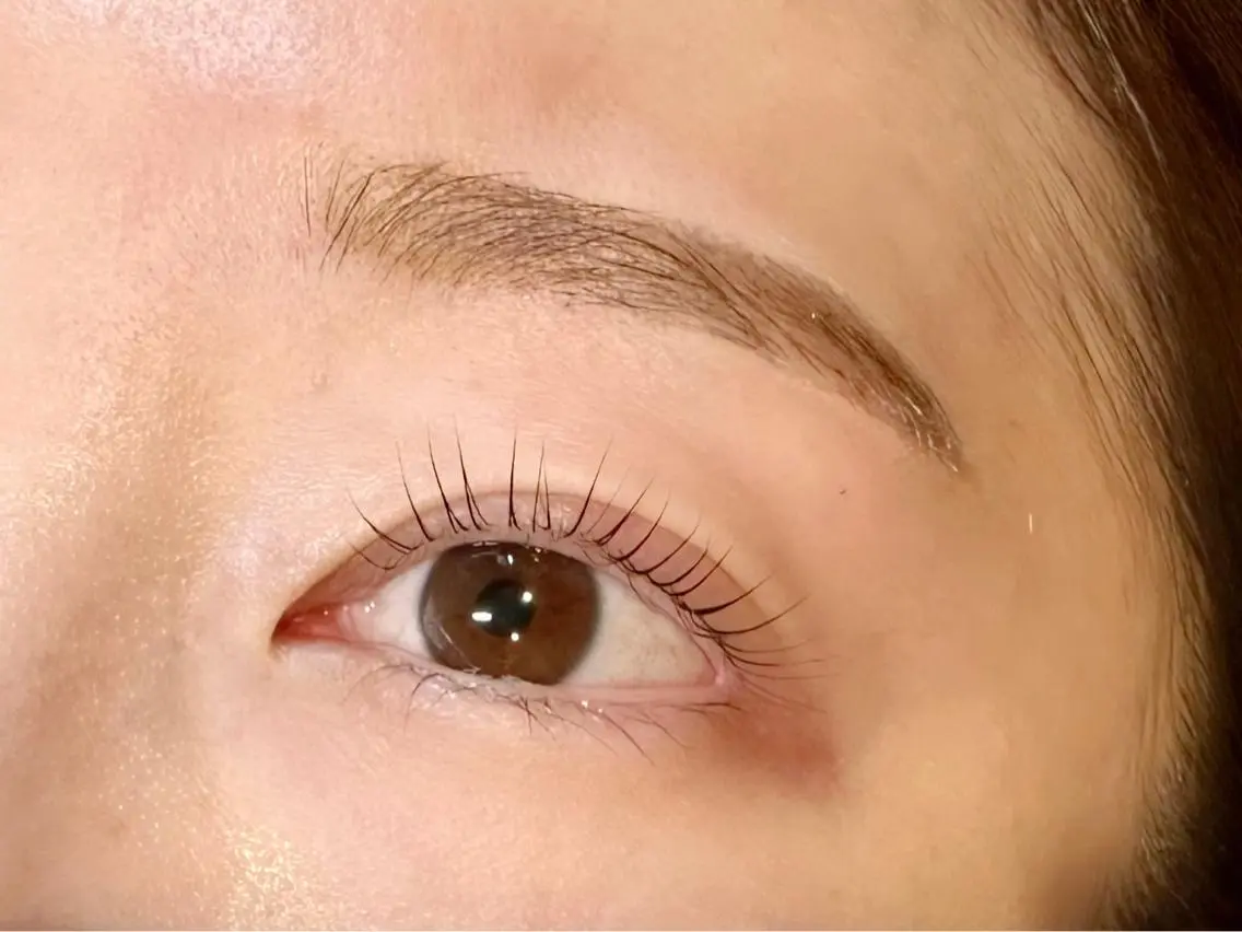 マツエク・マツパ アイブロウ 眉毛ワックス脱毛 まつげパーマ CURE 朱梨のマツエク・マツパデザイン