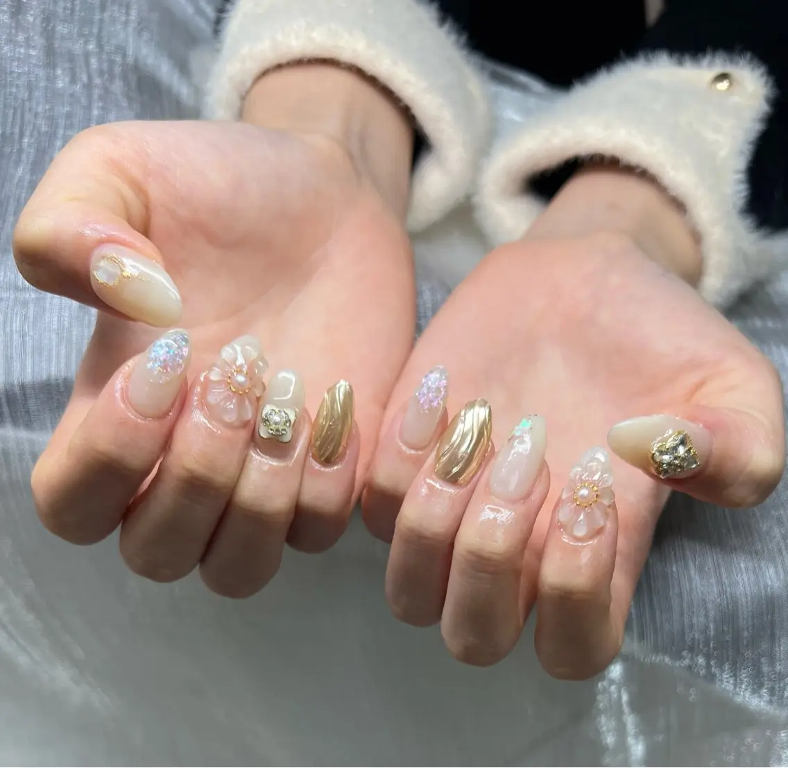 ネイル オーロラネイル チークネイル 長さ出し フットネイル フレンチネイル ハンドネイル Lee Nailsのネイルデザイン