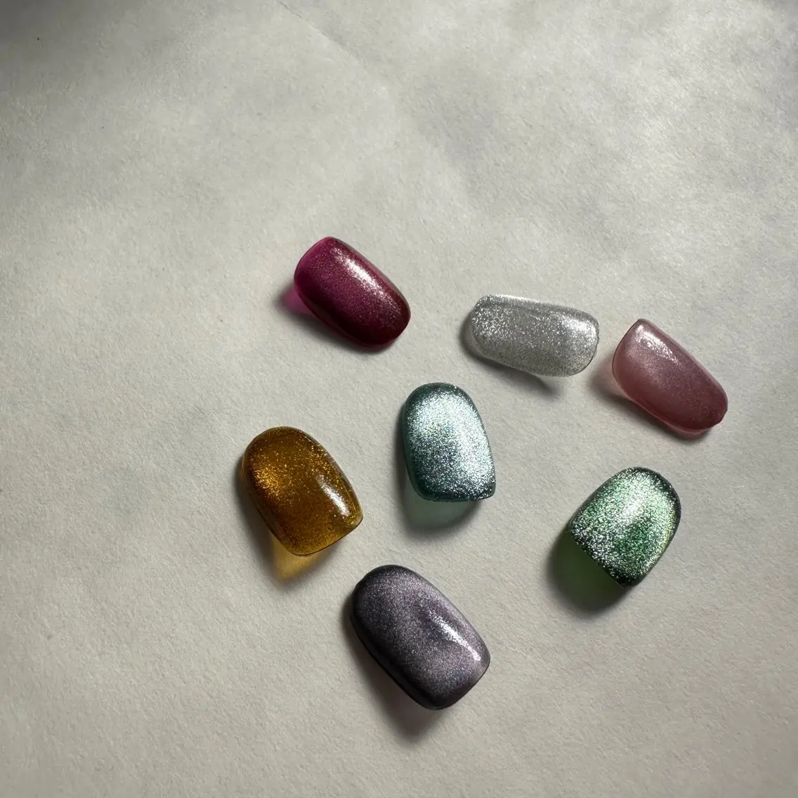 《初回ｵﾌ無料》【hand】 magnet color 🍩の写真