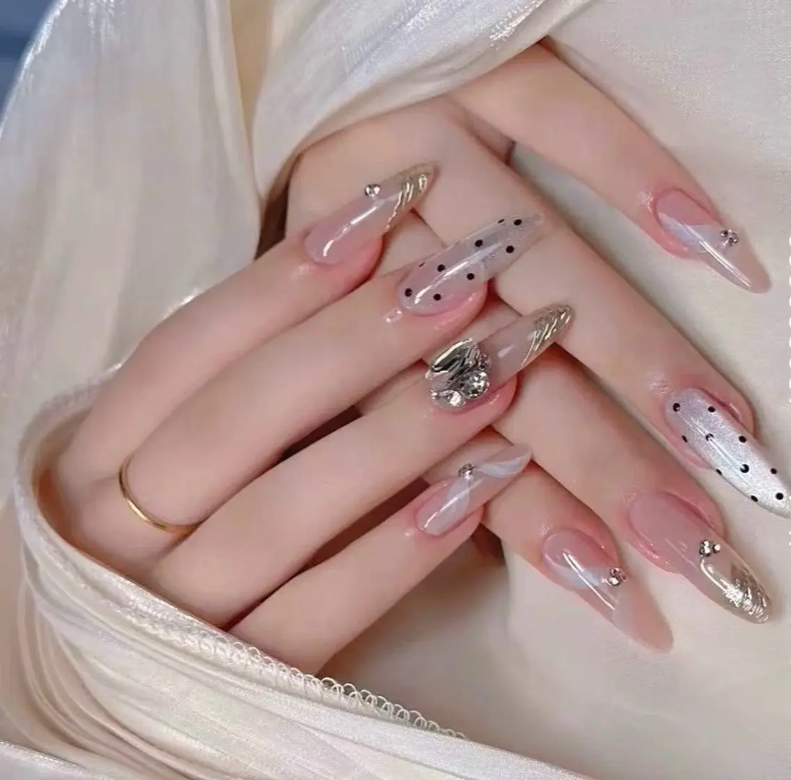 ネイル Unicorn Nail原宿表参道のネイルデザイン