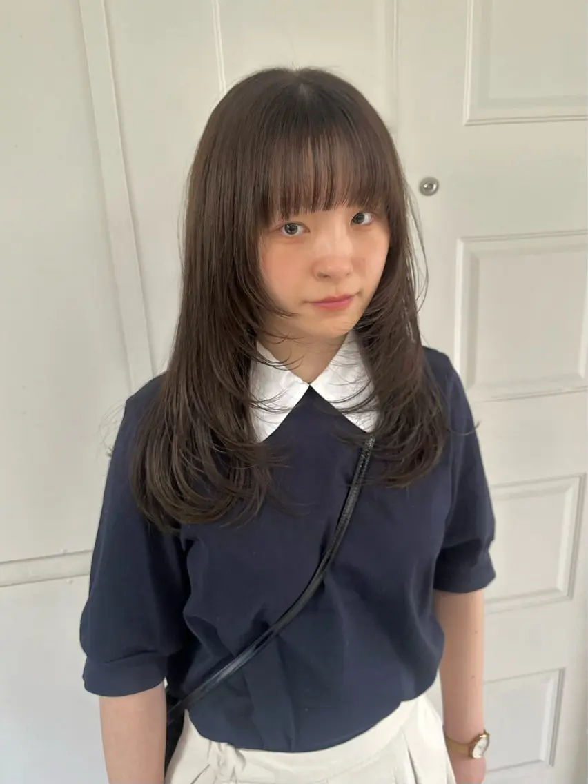 セミロング レイヤーカット NAGISA 🎀透明感カラー🎀のヘアスタイル