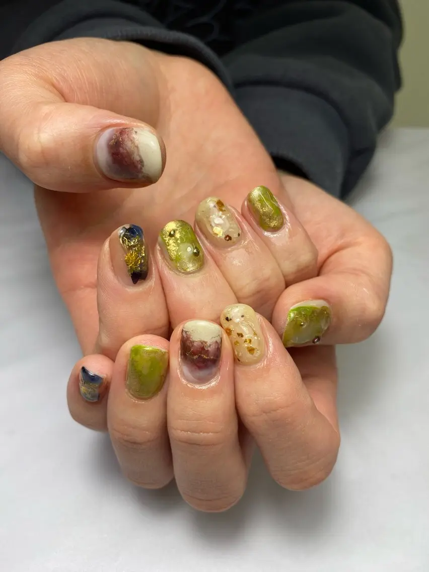 ネイル ジェルネイル マグネットネイル 持ち込み ニュアンスネイル ワンカラーネイル ハンドネイル 草加ニュアンスネイル 🌚hersのネイルデザイン