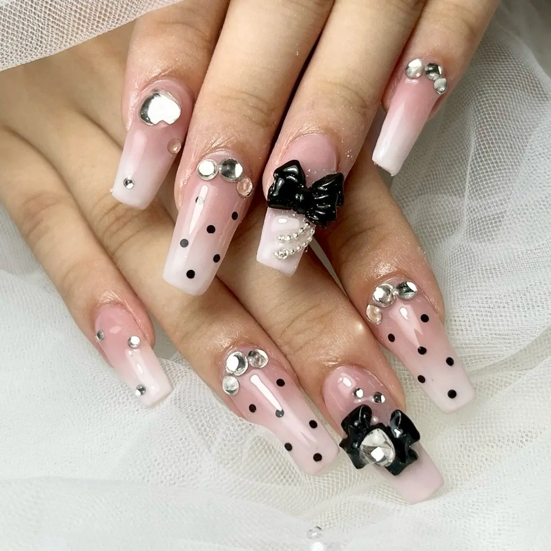 ネイル ハンドネイル MI KUのネイルデザイン