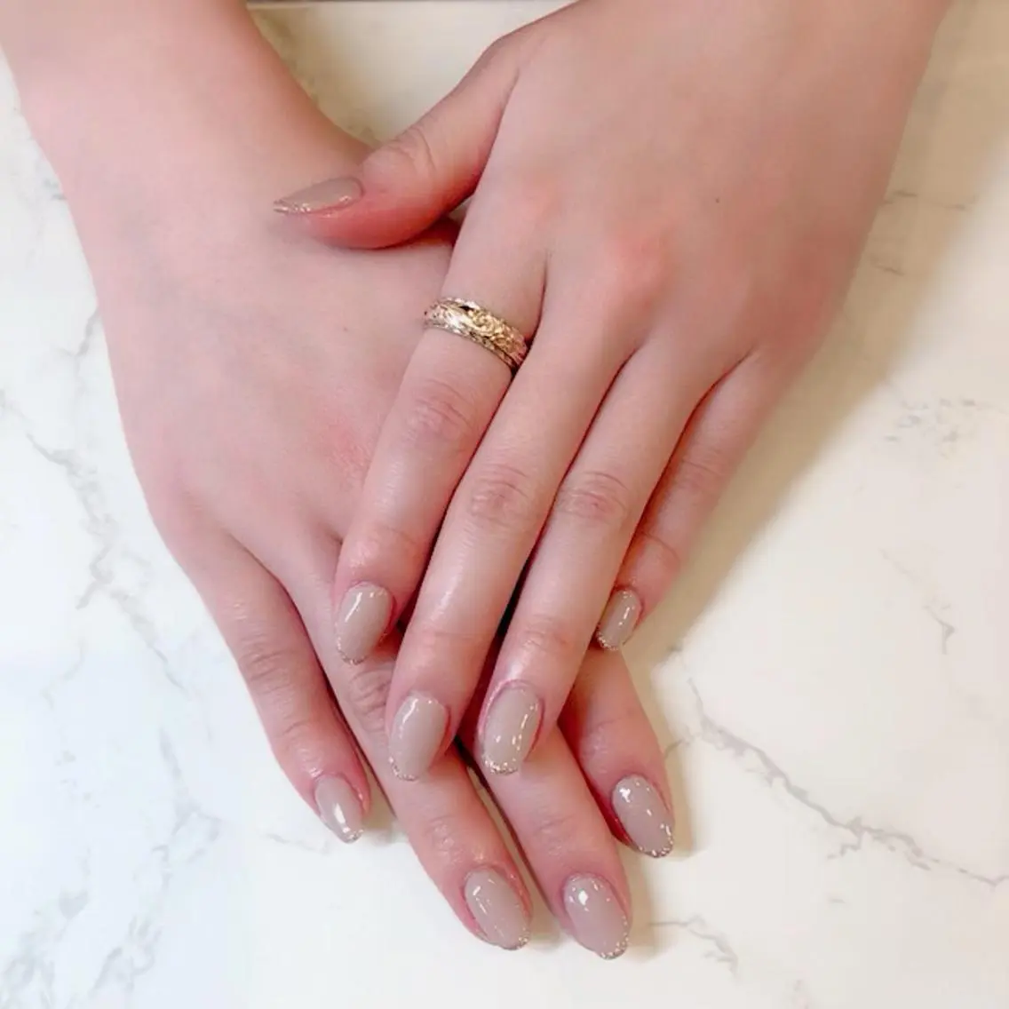 ネイル アートネイル ジェルネイル キラキラネイル オフィスネイル ショートネイル 🧸 Emiri🫧のマツエク・マツパデザイン