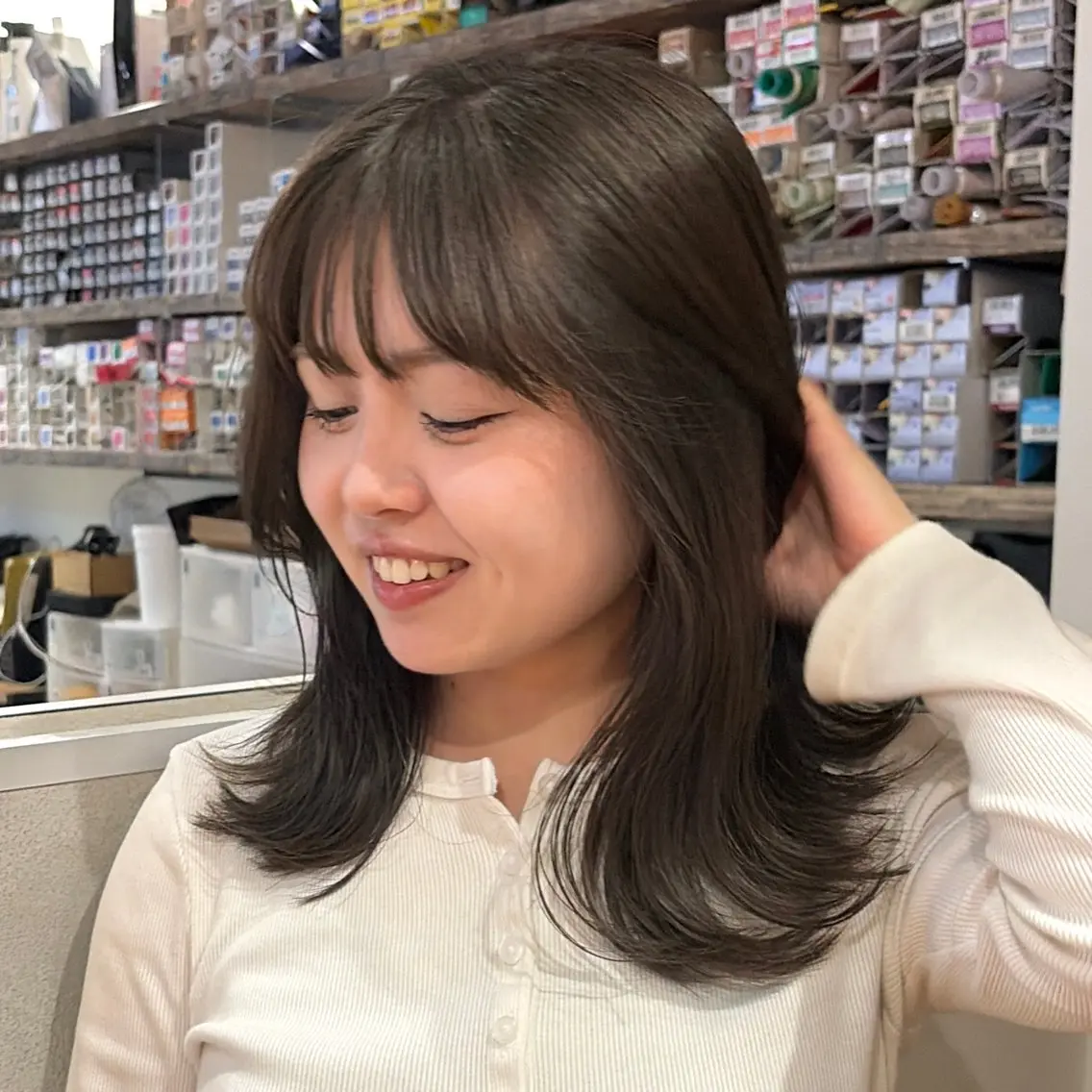 ミディアム ヘアカラー レイヤー/透明感 カラー/ホノカのヘアスタイル