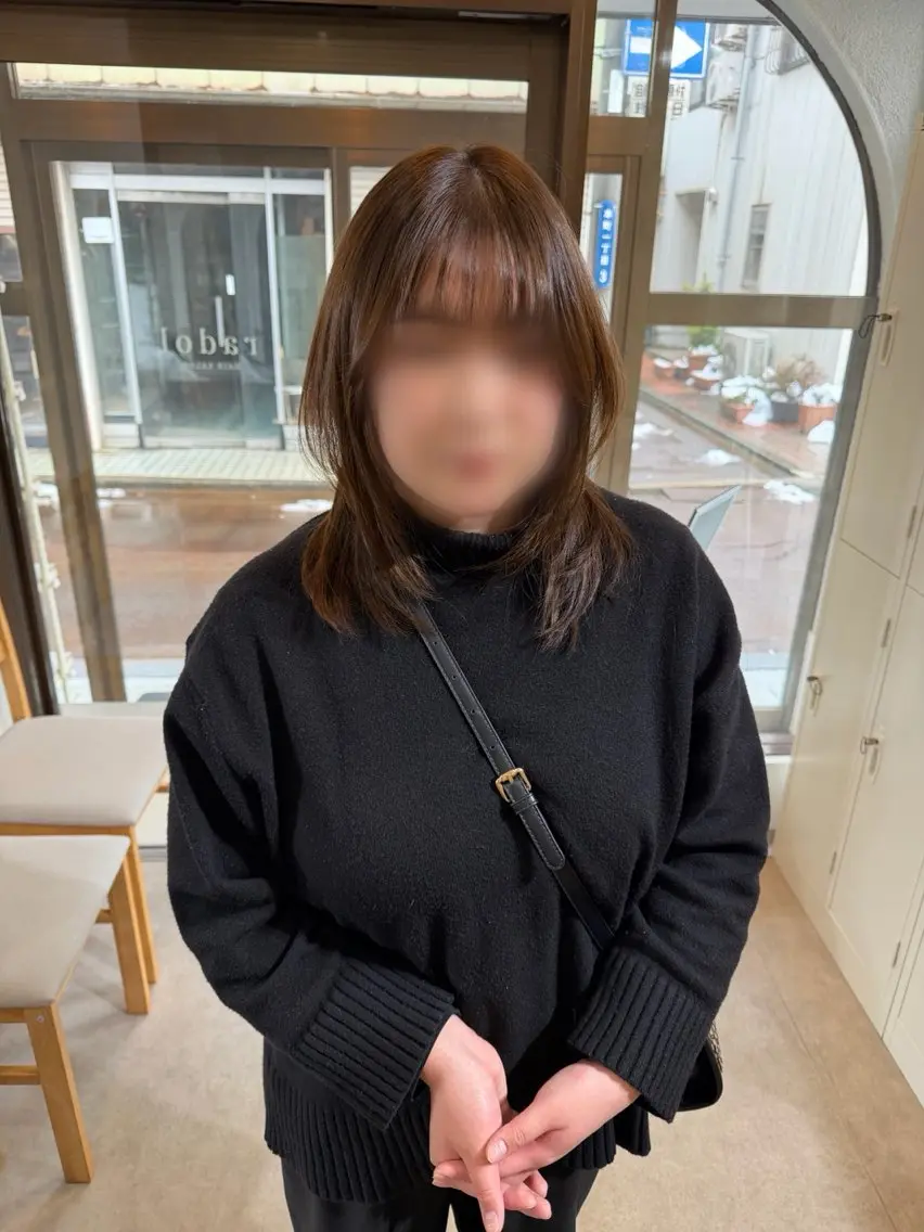 セミロング ハッシュカット レイヤーカット カット ヘアカラー トリートメント やまもと けんたのヘアスタイル