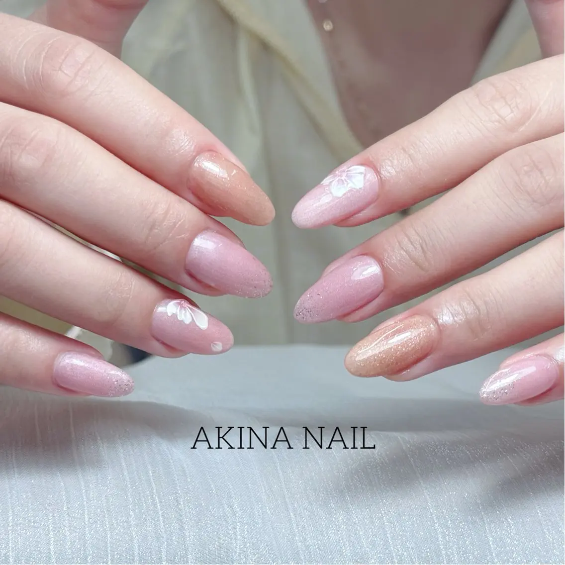 ミディアム ハンドネイル Akina Nail 亀戸のネイルデザイン