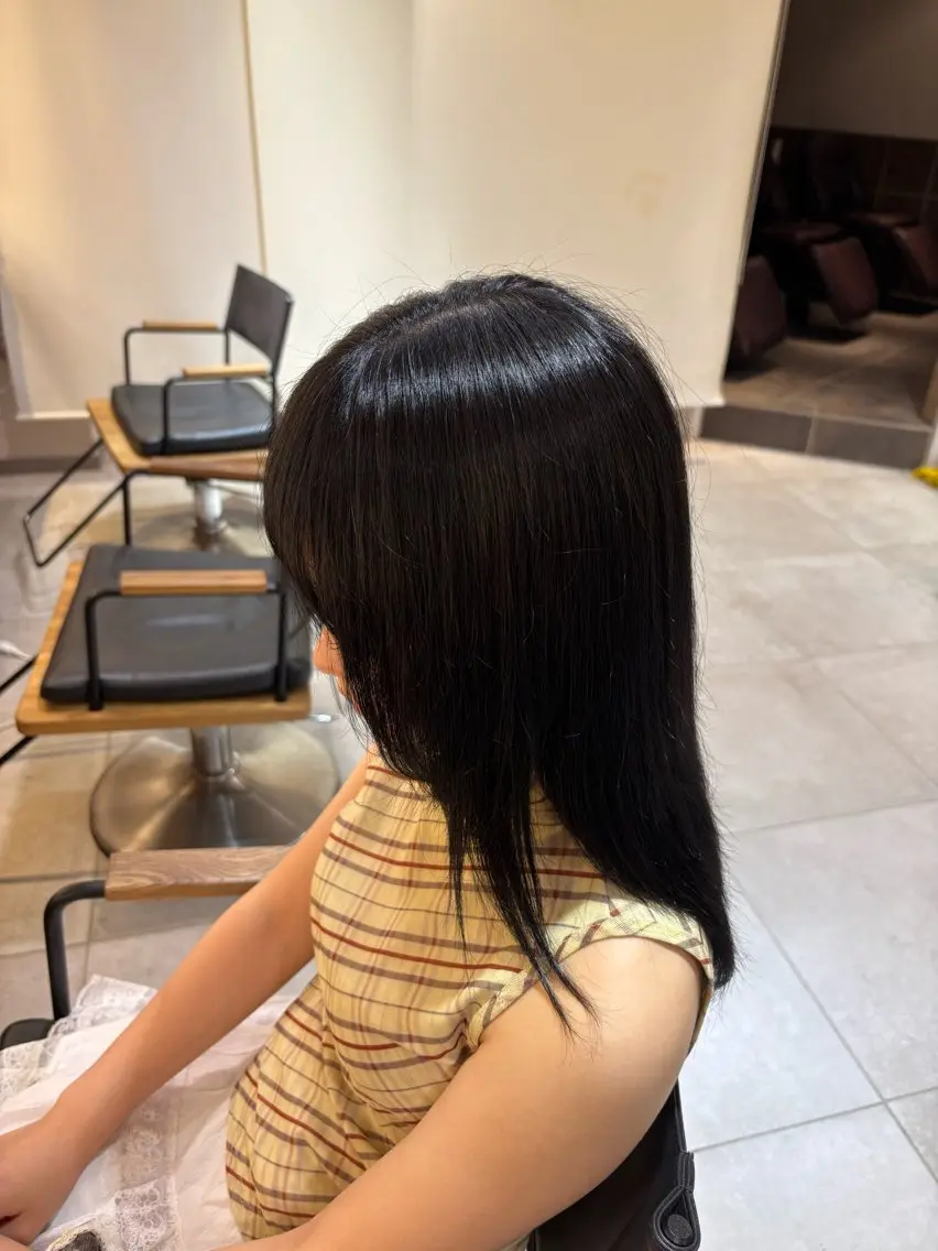 セミロング カラー ベージュカラー 透明感カラー 韓国風カラー ラベンダーカラー ラベンダーピンク ヘアカラー 樋口 将輝のヘアスタイル