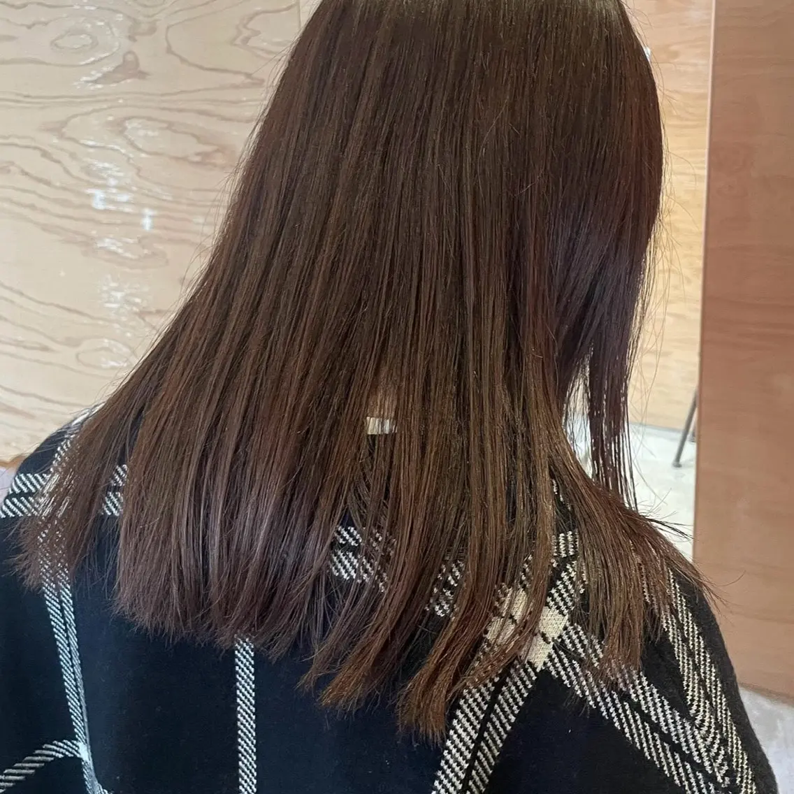 美髪縮毛矯正モデル(カット込み)の写真