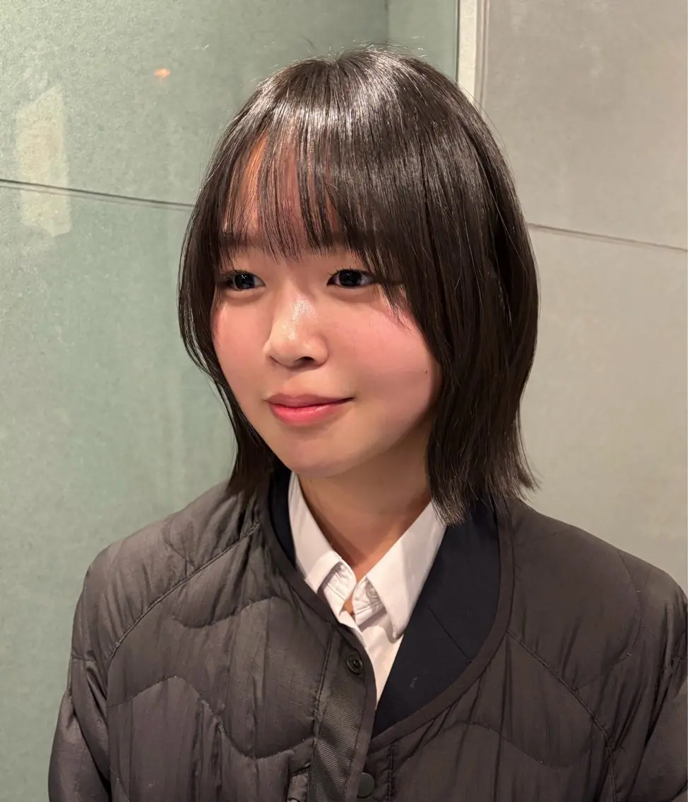 ショート くびれヘア くびれレイヤー レイヤーカット シースルーバング 似合わせカット/ naokoのヘアスタイル