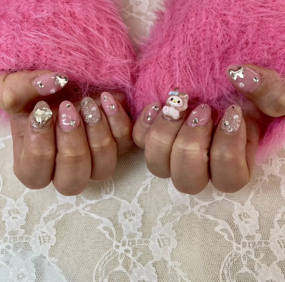 ネイル ストーンネイル ワンホンネイル ハンドネイル ハンドケア 心斎橋Salon Epokkuのネイルデザイン