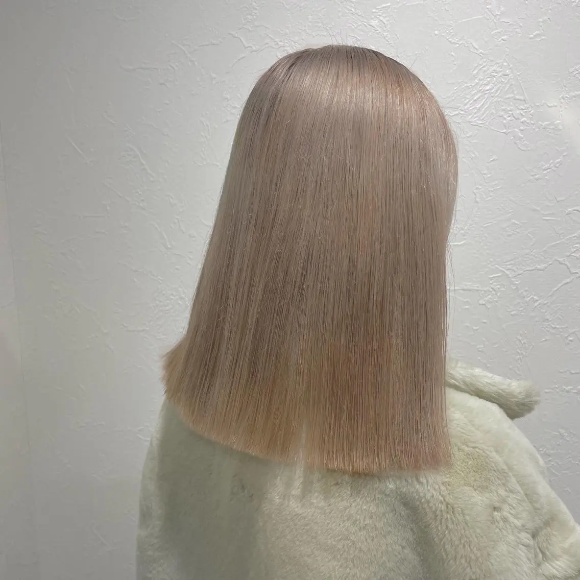 セミロング カラー ヘアカラー トリートメント shiho .のヘアスタイル