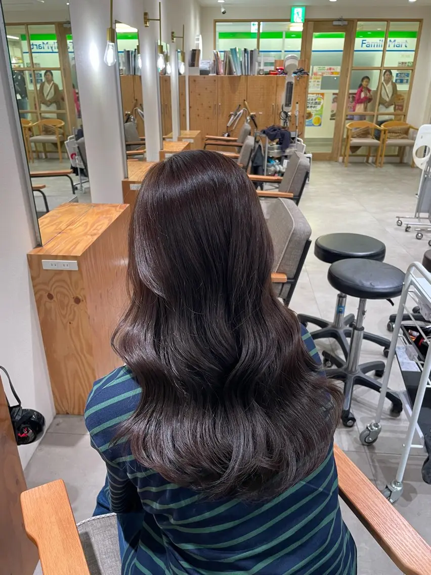 セミロング カラー カット ヘアカラー ENN藤本 大輝艶感カラーのヘアスタイル