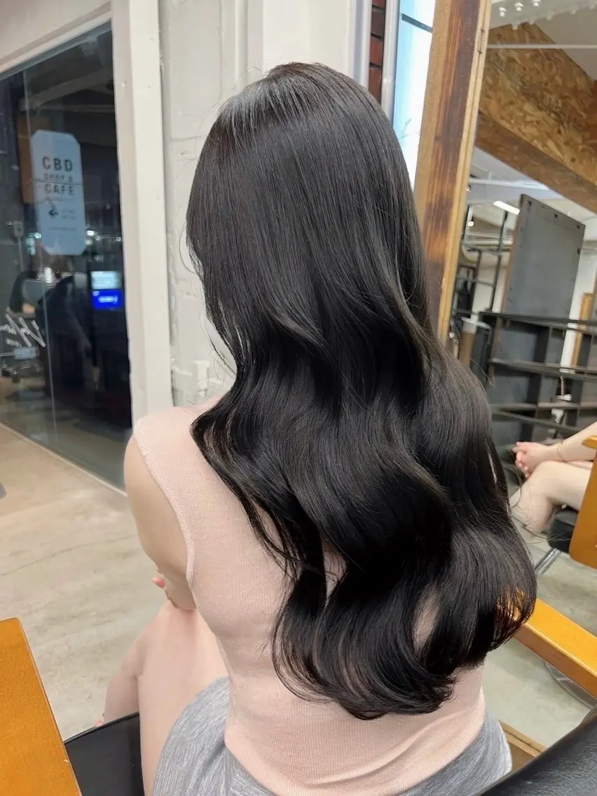 ロング YUI / LbyHOMEのヘアスタイル