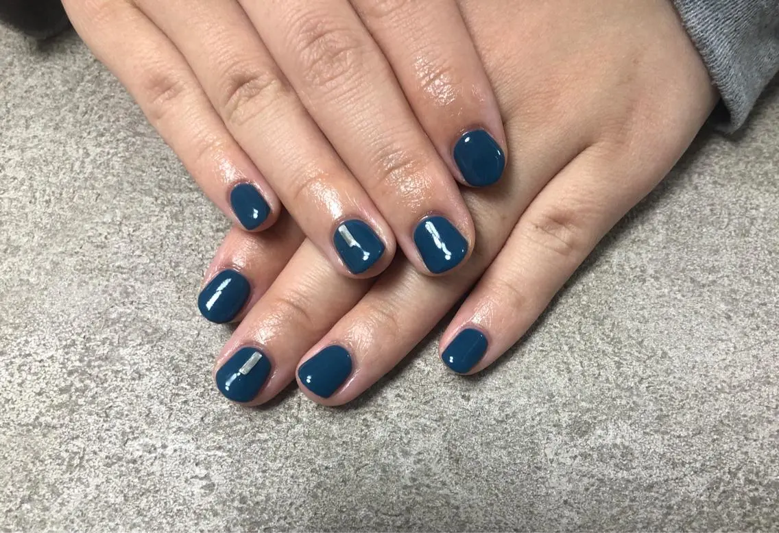 ネイル ネイビー ワンカラーネイル ハンドネイル mogunail &blowのネイルデザイン