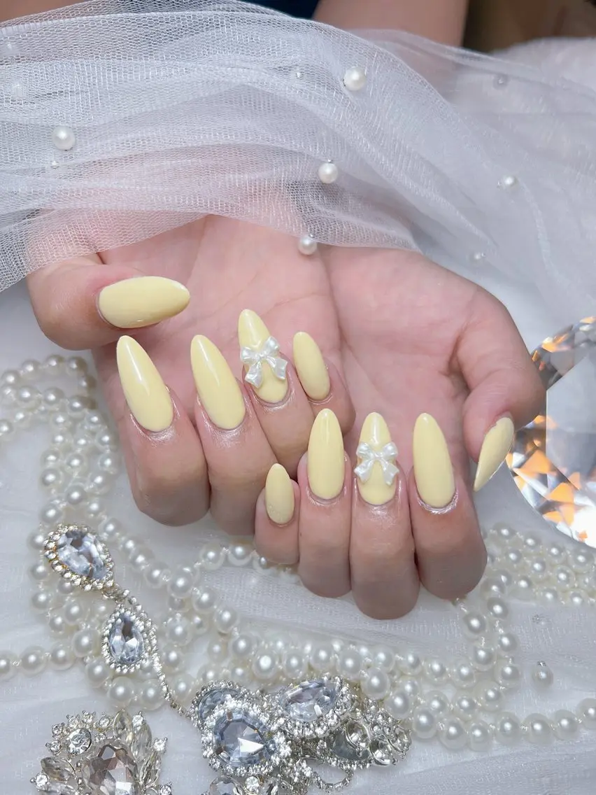 ネイル アートネイル オーロラネイル チークネイル 長さ出し フットネイル Miya _nailのネイルデザイン