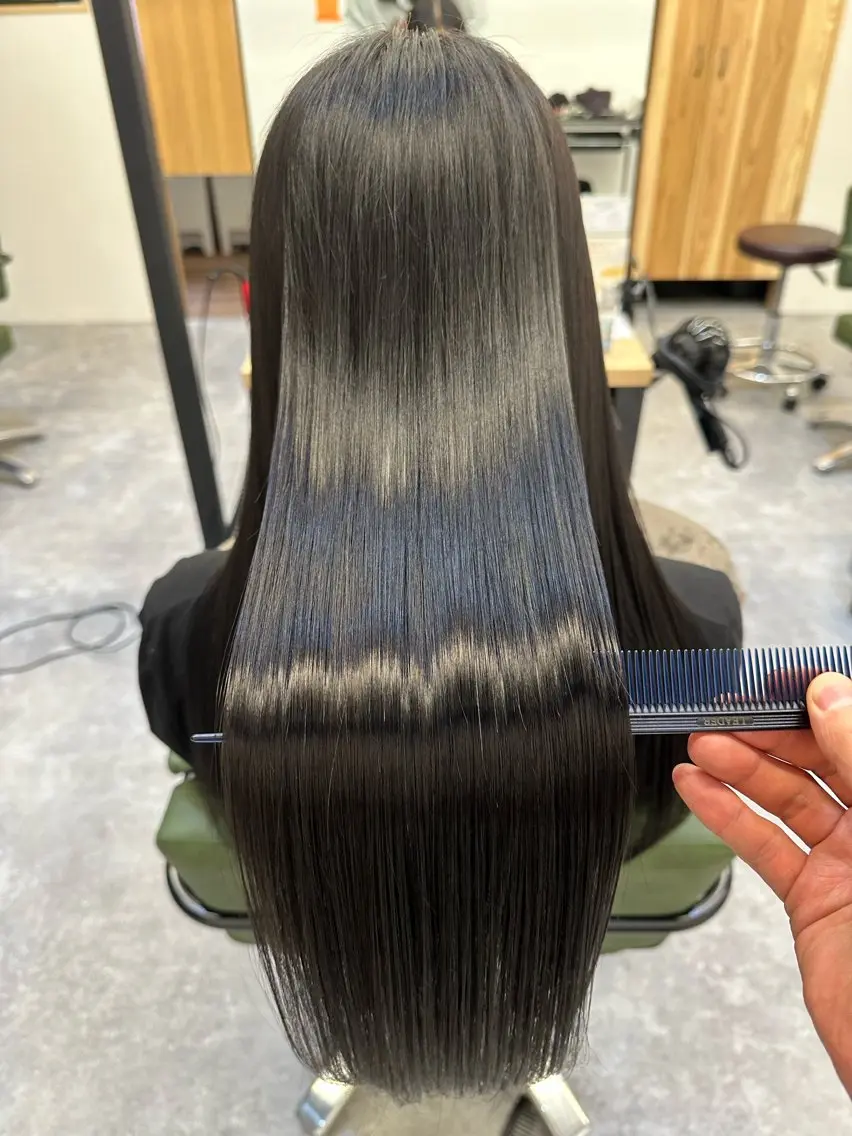 ロング カット 縮毛矯正 店長🌟小顔似合わせ デザインカラー◎古田のヘアスタイル