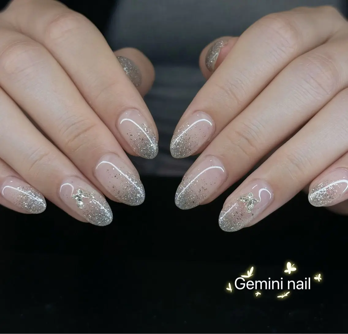 ネイル ラメ(グリッター) ラメグラデーション Gemini nail.Yukiのネイルデザイン