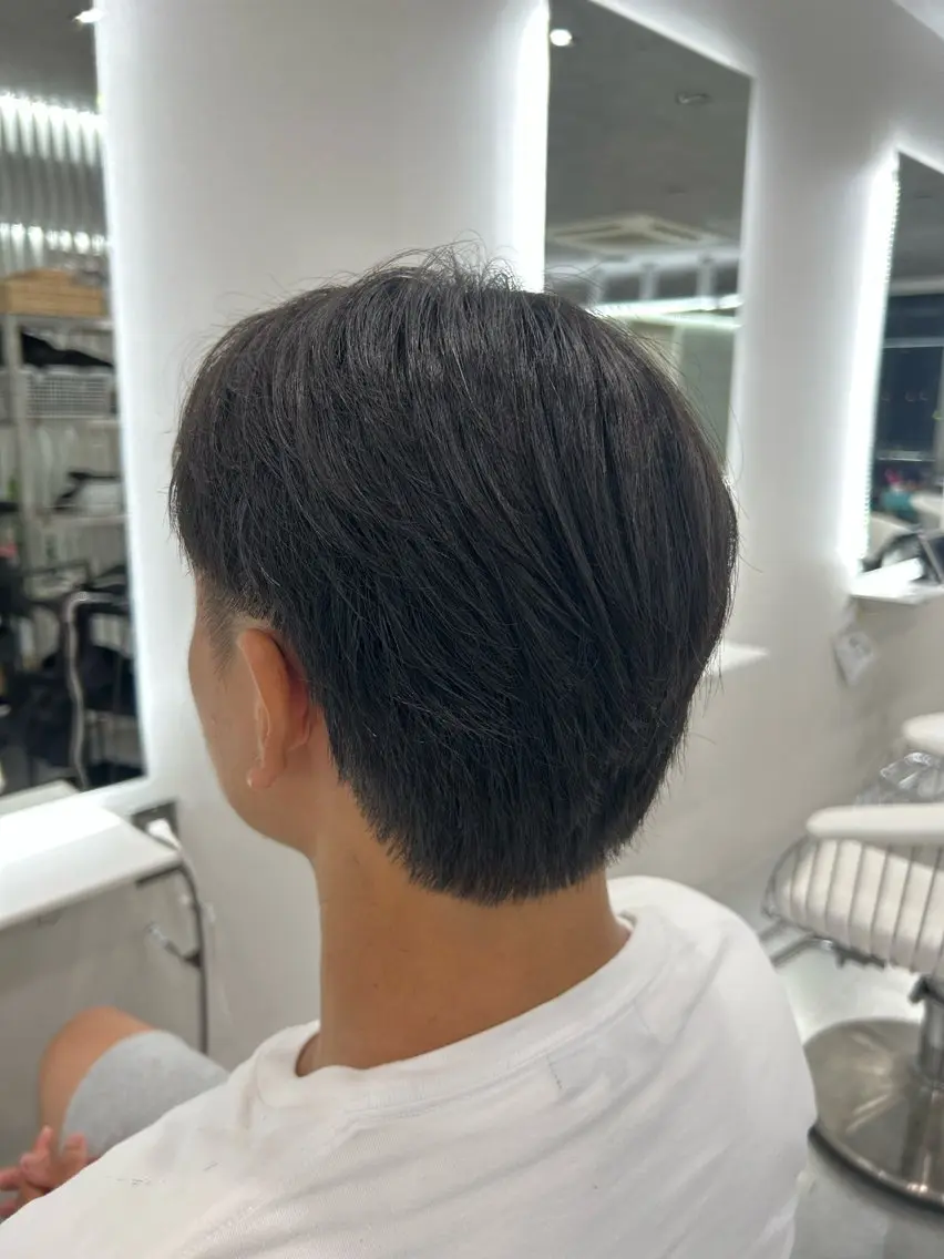 メンズ カット あやめ🪽 オリーブ/ハイトーンのヘアスタイル
