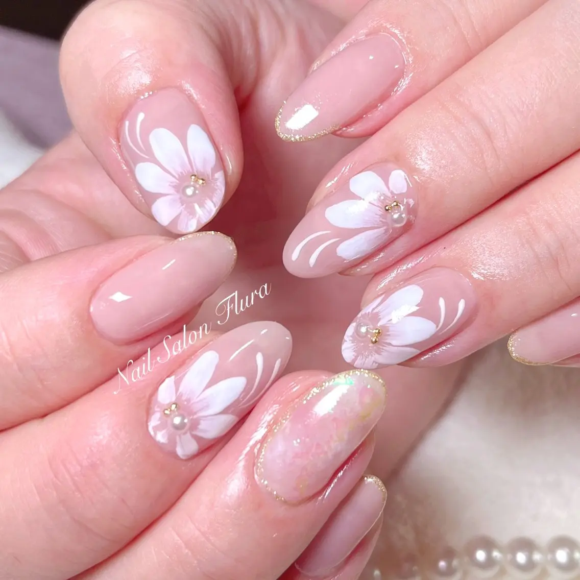 ネイル フラワーネイル NailSalon Fluraのネイルデザイン