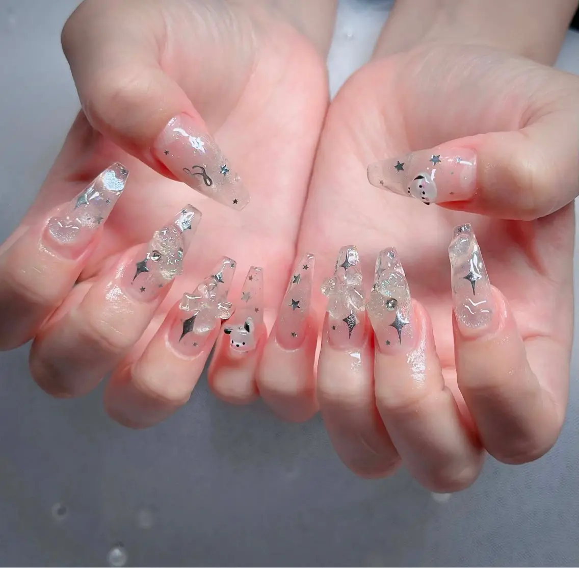 ネイル フレンチネイル ジェルネイル ガラスフレンチ ハロウィン ハート ハンドネイル H.baby Nail Salonのネイルデザイン