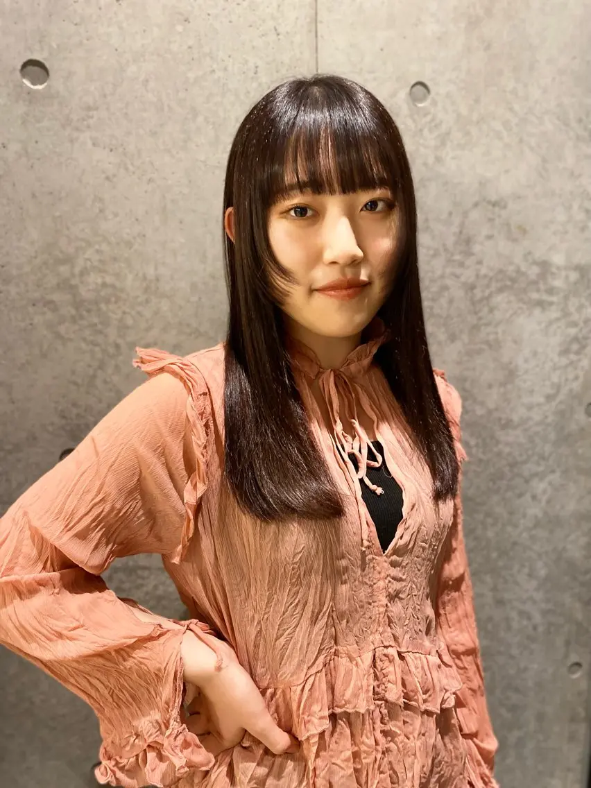 ロング カラー カット ヘアカラー トリートメント Saki/レイヤー/ 柔らかカラーのヘアスタイル