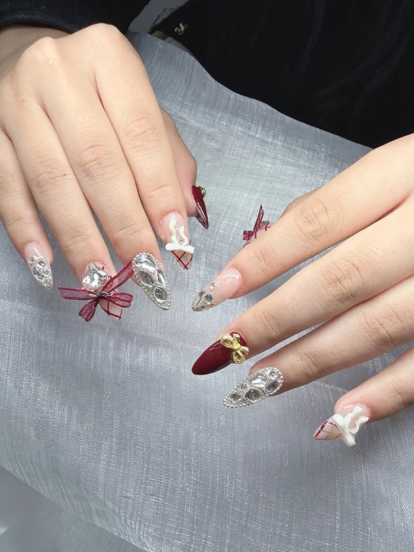 ネイル ハンドネイル Lee Nailsのネイルデザイン