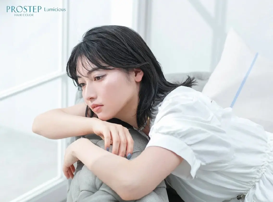 カラー ベージュカラー 透明感カラー ネイビーカラー ✂ 大通の美容室 ✂ Ｋ Ａ Ｉのヘアスタイル