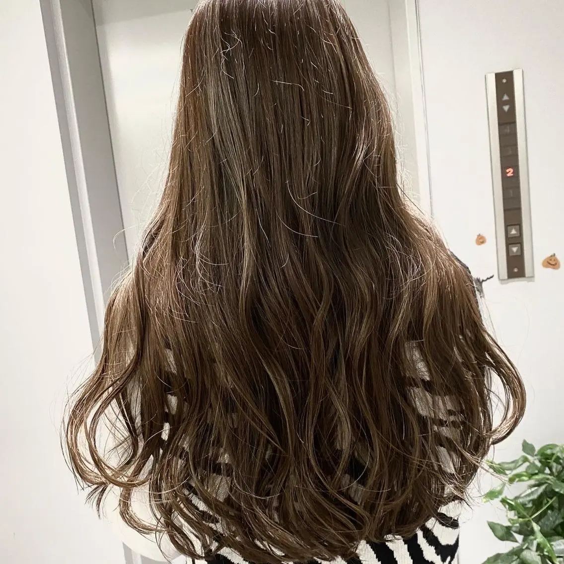 ロング カラー カット ヘアカラー ハイトーンヘア/ 島崎　タクミのヘアスタイル