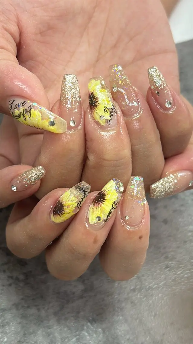 ネイル ハンドネイル brilliant s.kのネイルデザイン